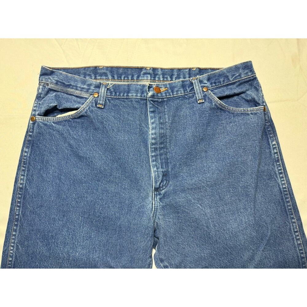 Wrangler Men's 13MWZ Regular Fit Straight Leg Western Blue Jeans - Size 38x30.5 - Picture 5 of 6